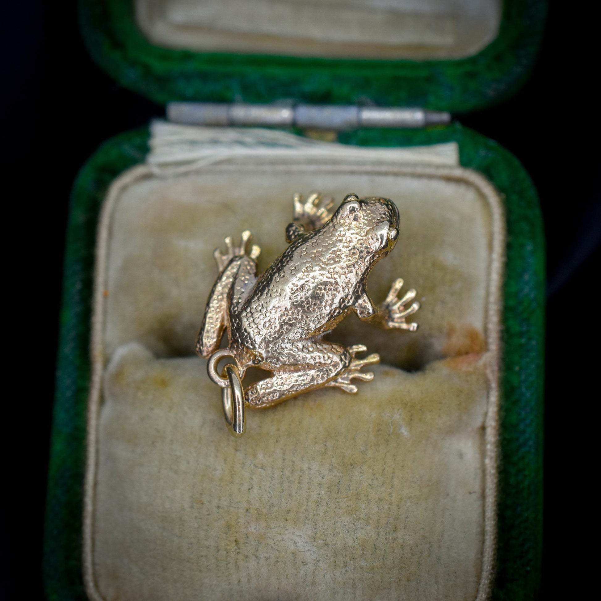 Vintage 9ct Yellow Gold Frog Charm