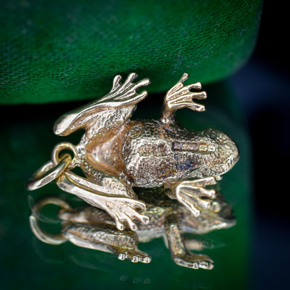 Vintage 9ct Yellow Gold Frog Charm