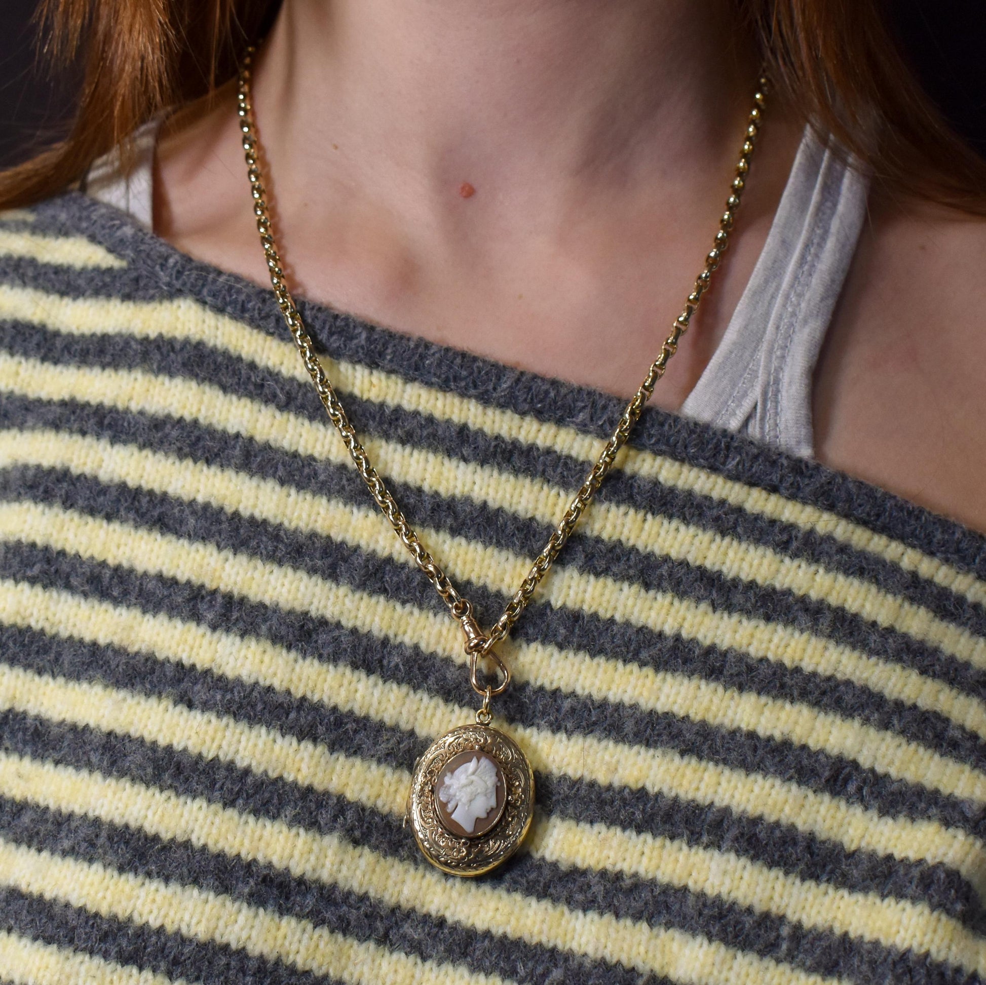 Antique 9ct Gold Engraved Oval Carved Cameo Locket Pendant