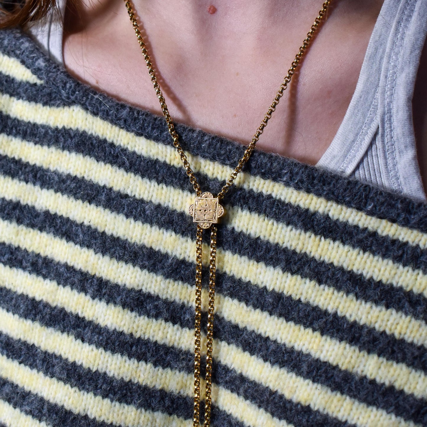 Antique 15ct Gold Chain Necklace with Engraved Slider and Hook | 32"