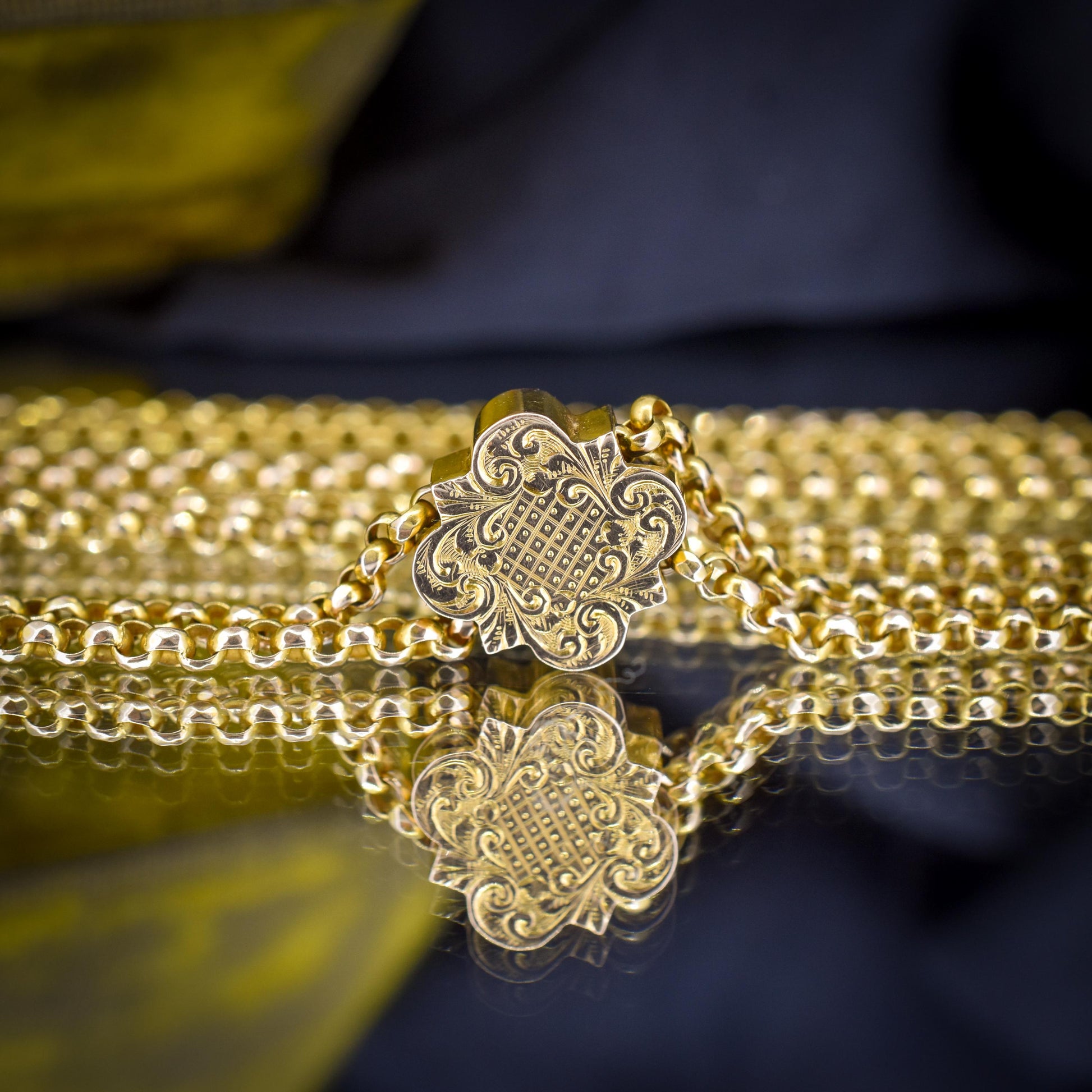 Antique 15ct Gold Chain Necklace with Engraved Slider and Hook | 32"