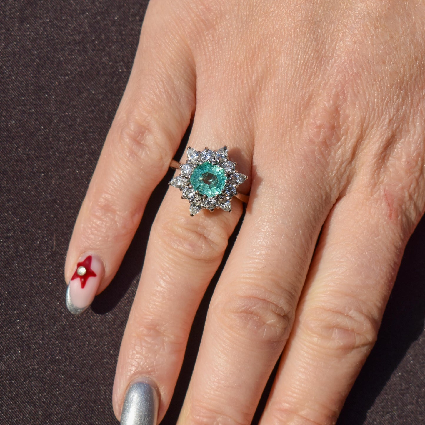 Vintage 1.30ct Natural Emerald and Diamond Snowflake Cluster Gold Ring