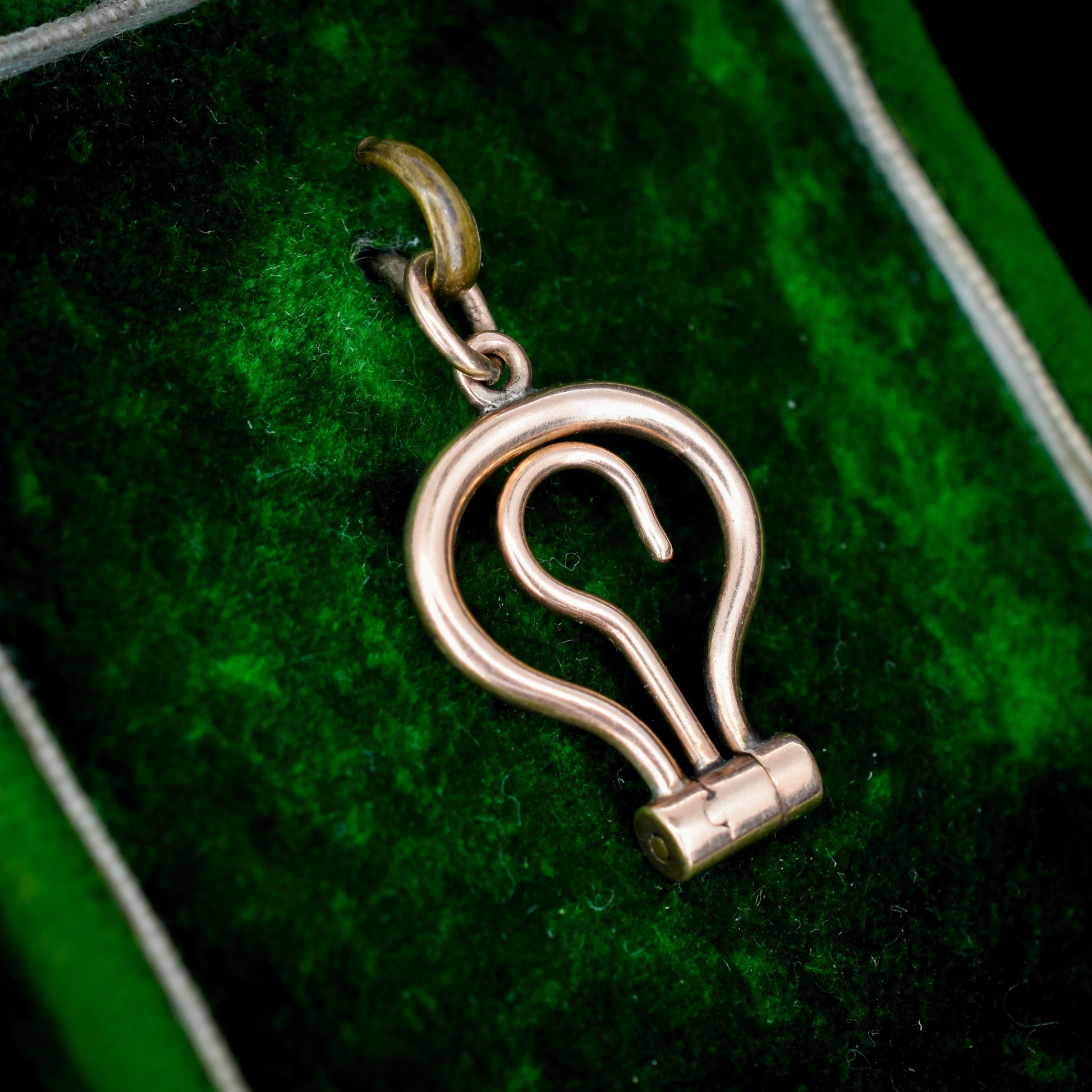 Antique Victorian 9ct Gold Folding Button Hook Pendant - Extender