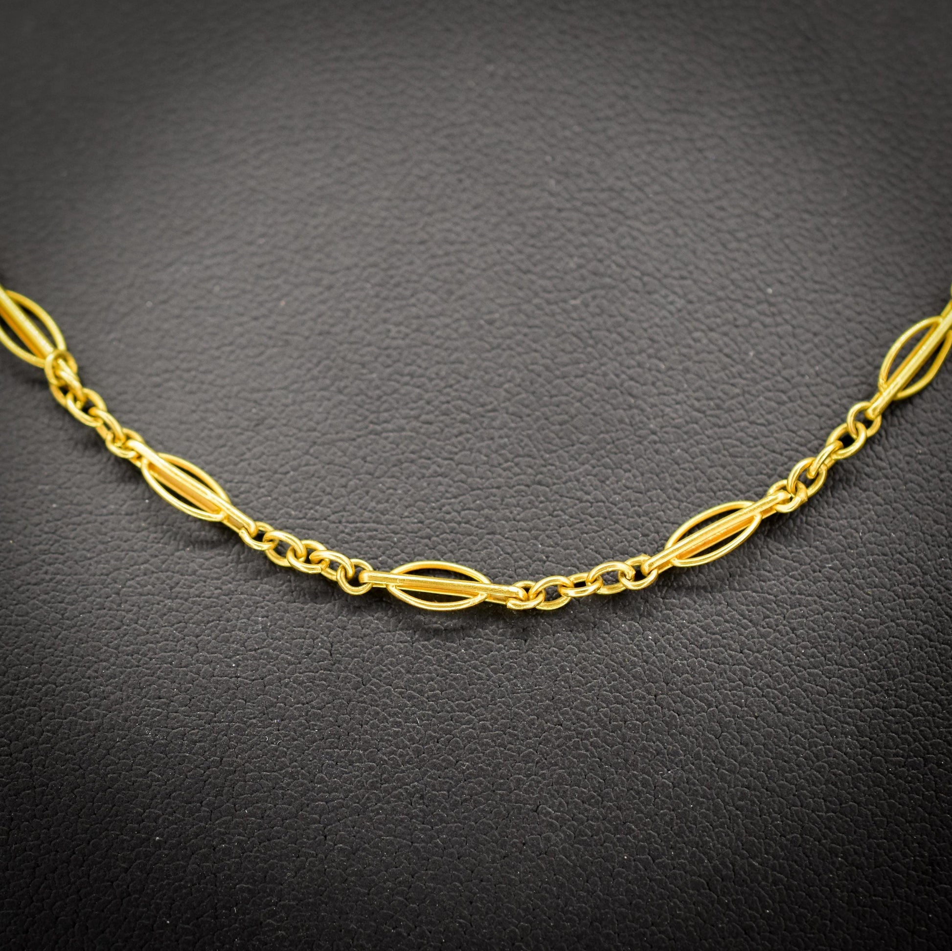 Antique 9ct Yellow Gold Fancy Chain with Barrel Clasp | 17"