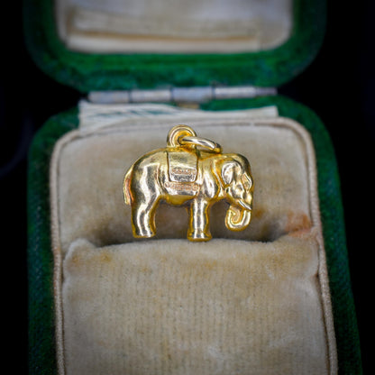 Vintage 9ct Yellow Gold Elephant Animal Charm Pendant | Dated 1967