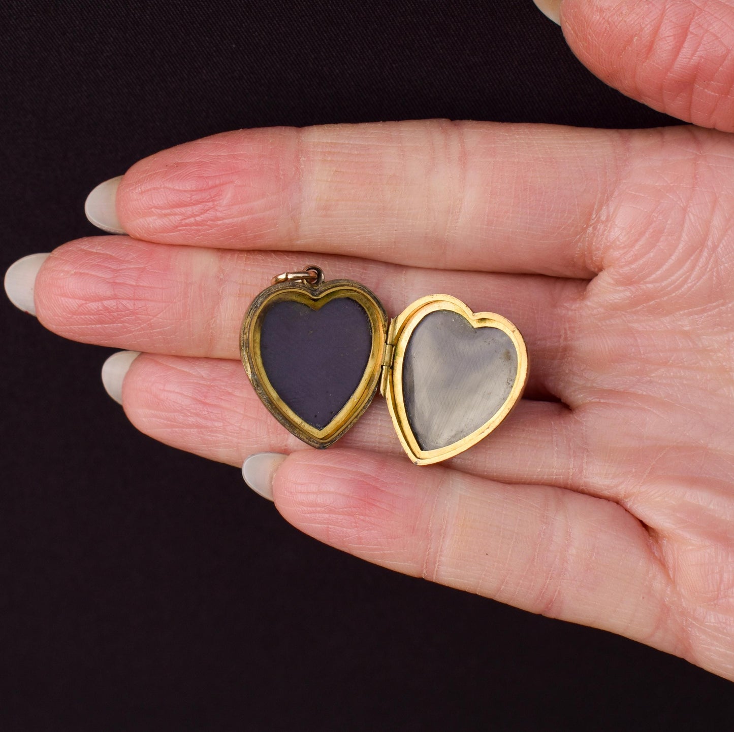 Antique 9ct Gold Floral Paste Heart Locket Pendant