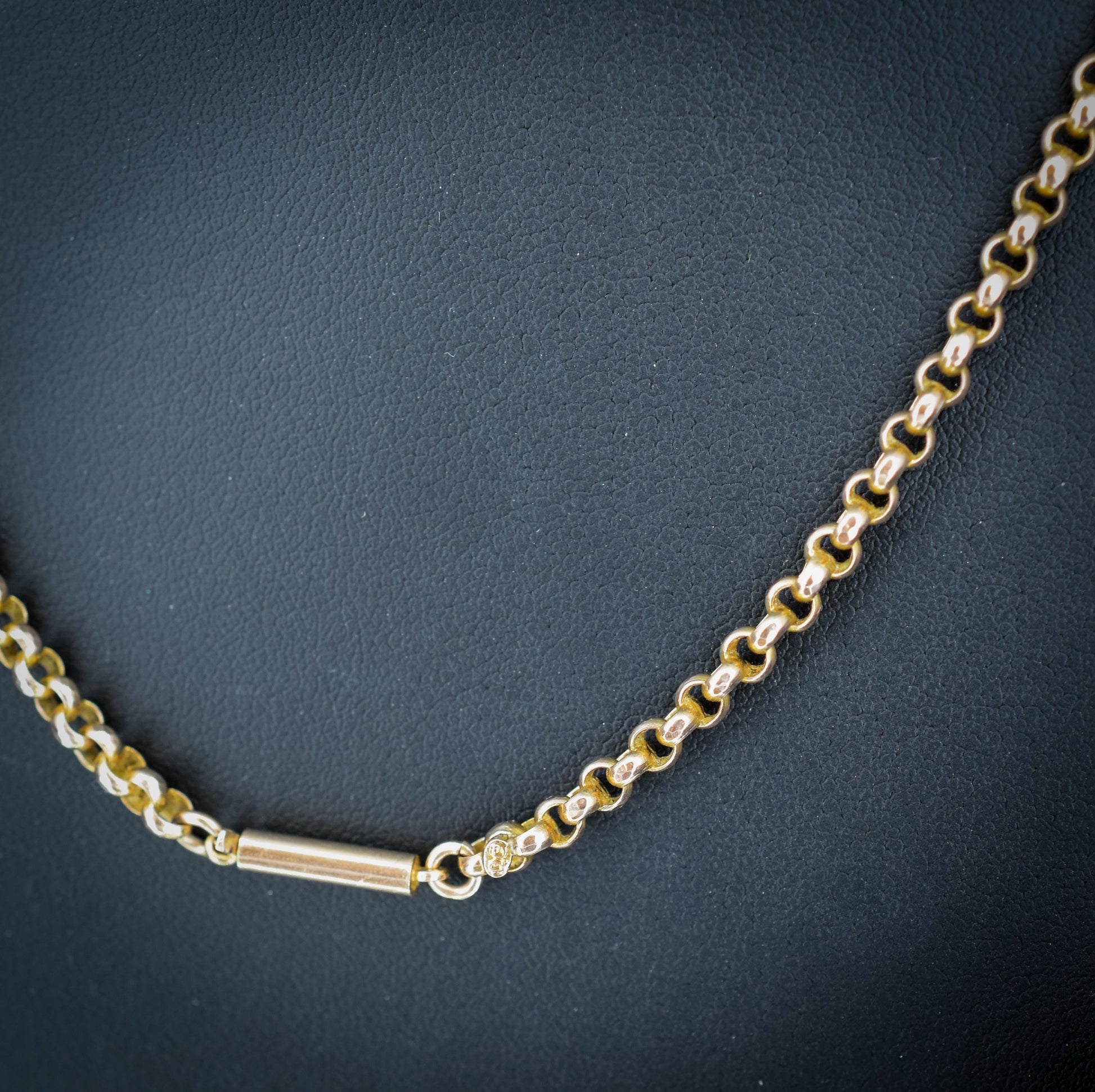 Antique 9ct Gold Faceted Belcher Link Chain Necklace with Barrel Clasp | 17.5"