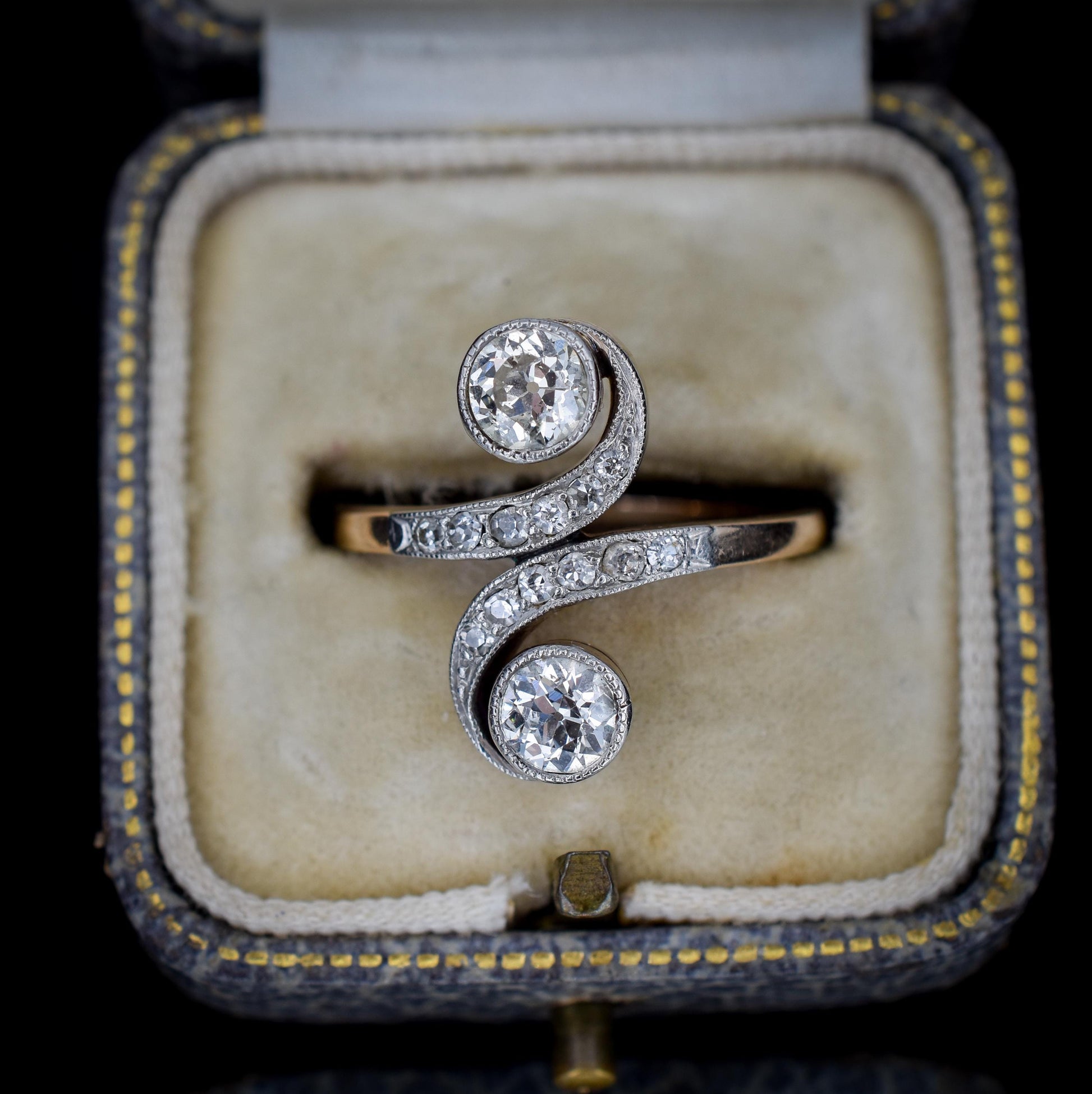 Antique 0.96ct Diamond 'Toi Et Moi' Two Stone Gold and Platinum Ring