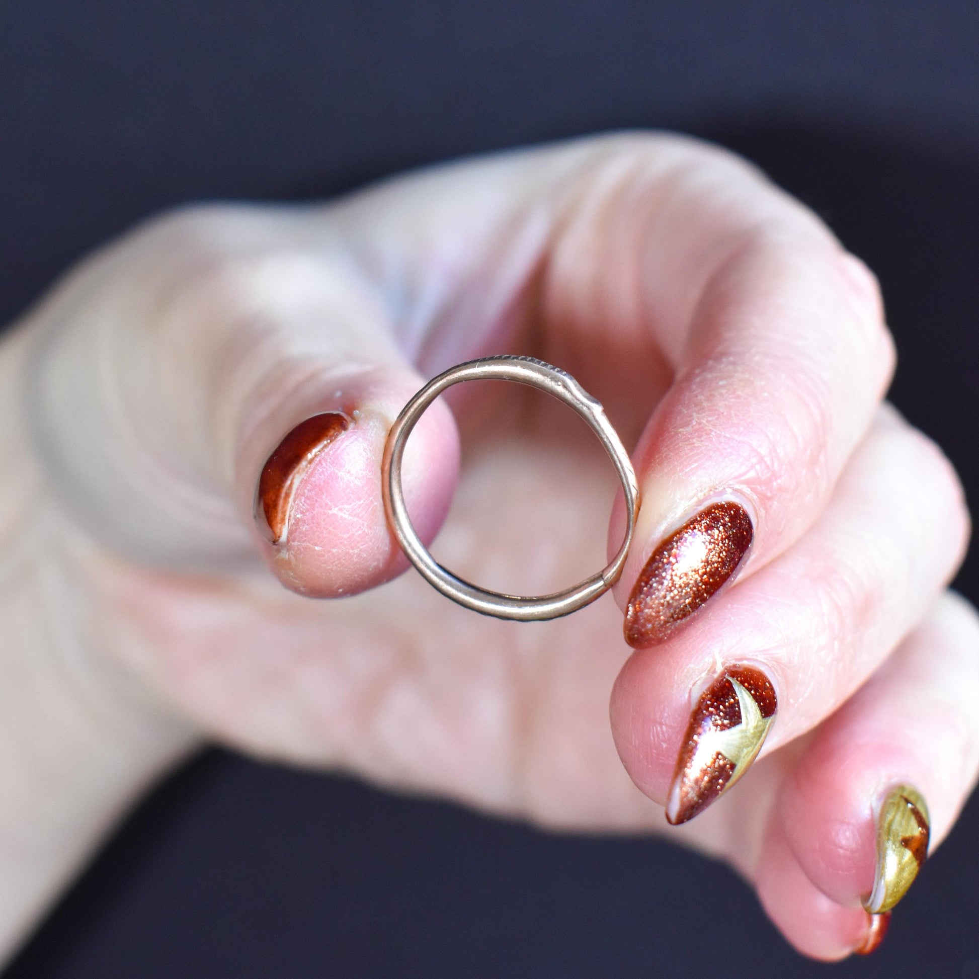 Antique Georgian 9ct Gold Snake Ouroboros Engraved Split Ring, 20mm