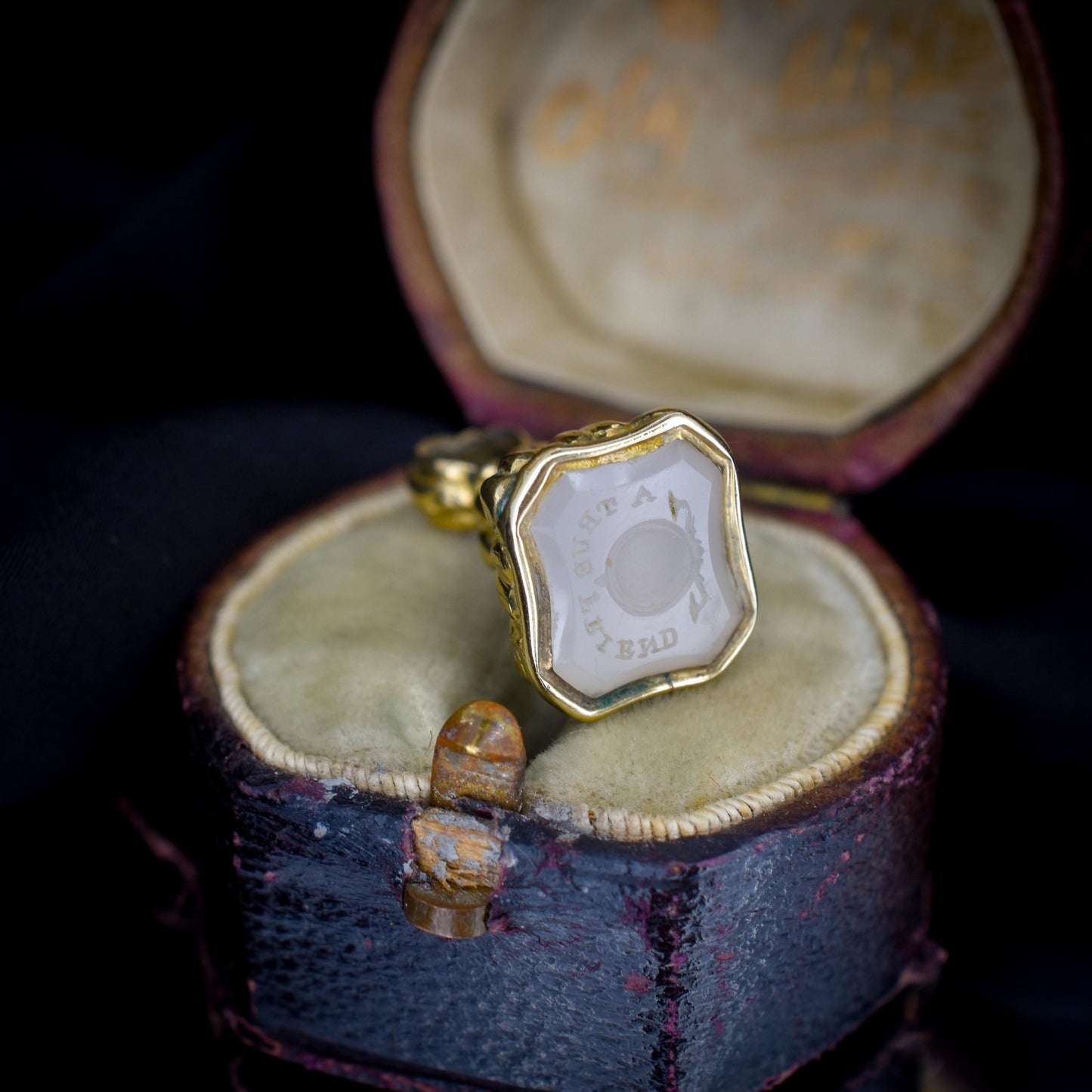 Antique Chalcedony 'A TRUE FRIEND' Intaglio Gold Cased Fob Seal Pendant