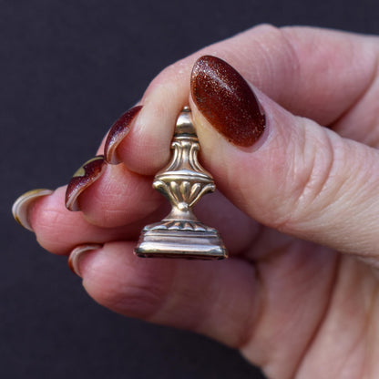 Antique Carnelian Greek Figure Intaglio Gold Fob Pendant