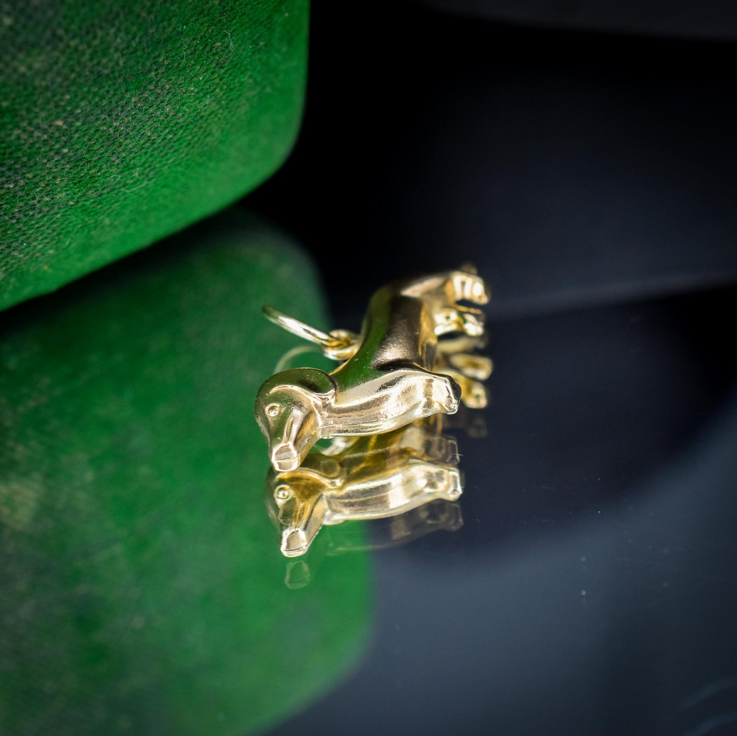 Vintage 9ct Gold Dachshund Dog Charm Pendant - Dated 1965