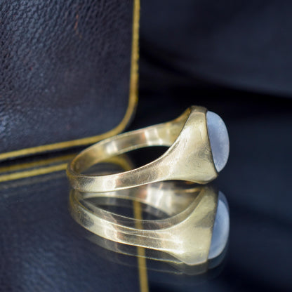 Vintage Moonstone Oval Solitaire Signet 9ct Yellow Gold Ring