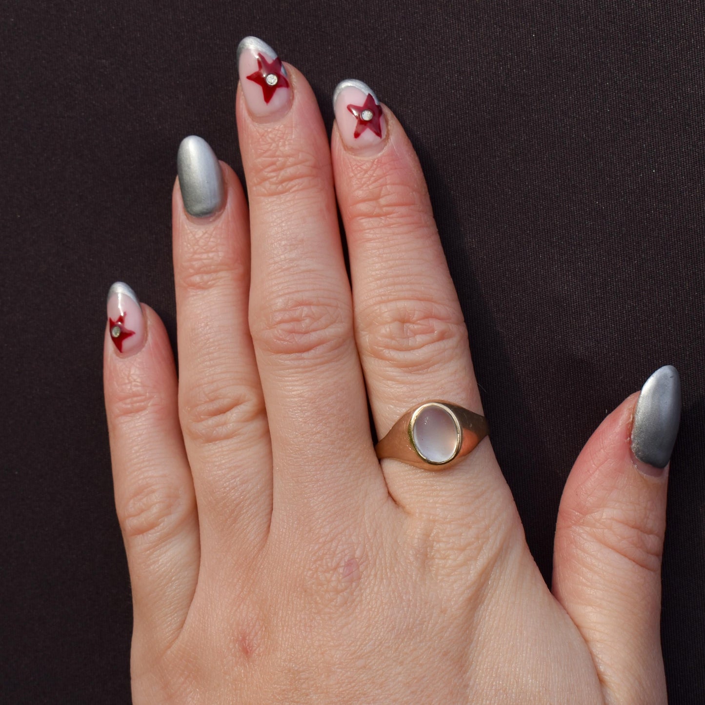 Vintage Moonstone Oval Solitaire Signet 9ct Yellow Gold Ring