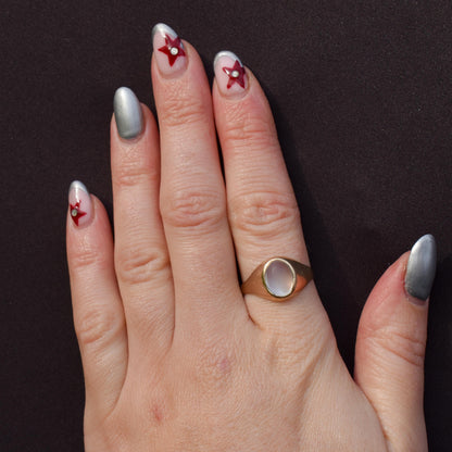 Vintage Moonstone Oval Solitaire Signet 9ct Yellow Gold Ring