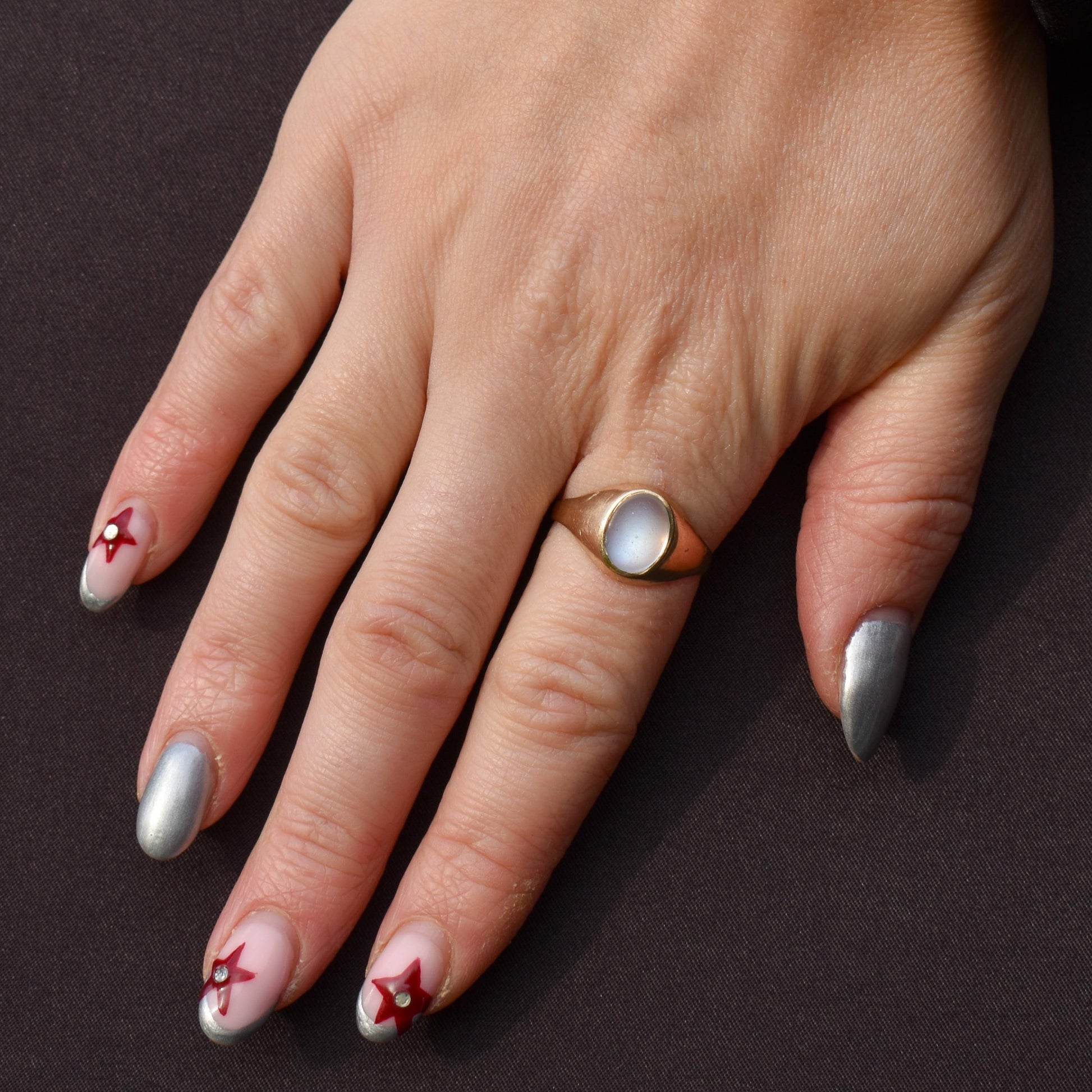 Vintage Moonstone Oval Solitaire Signet 9ct Yellow Gold Ring