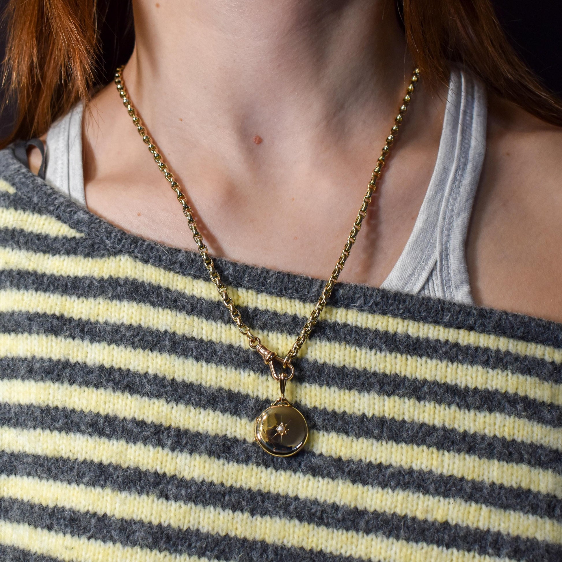 Antique '1907' Pearl Starburst 9ct Gold Round Locket Pendant