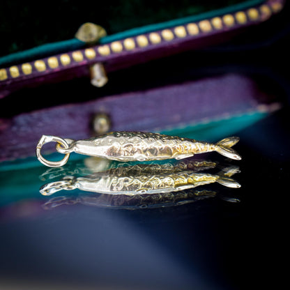 Vintage 9ct Gold Fish Charm | Dated 1959