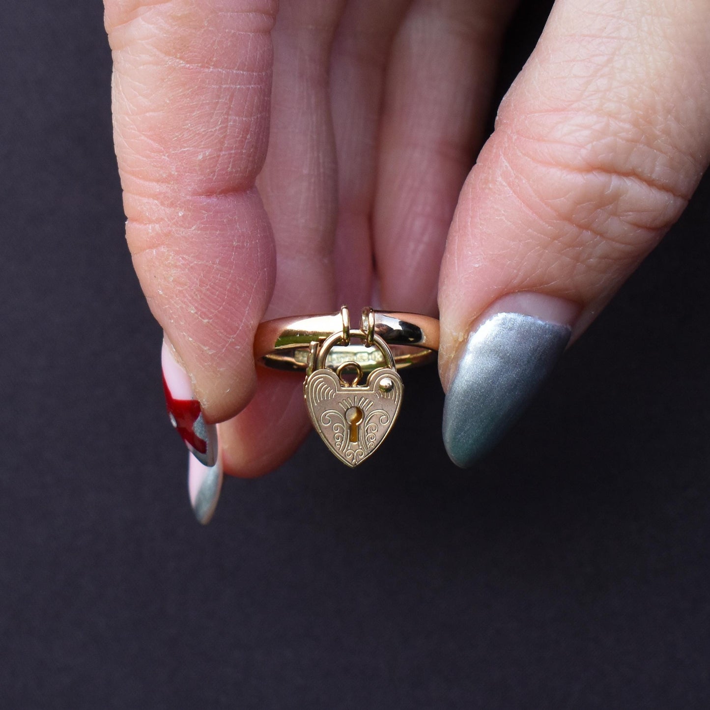 Vintage Heart Padlock Drop 9ct Yellow Gold Band Ring | Birmingham 1934