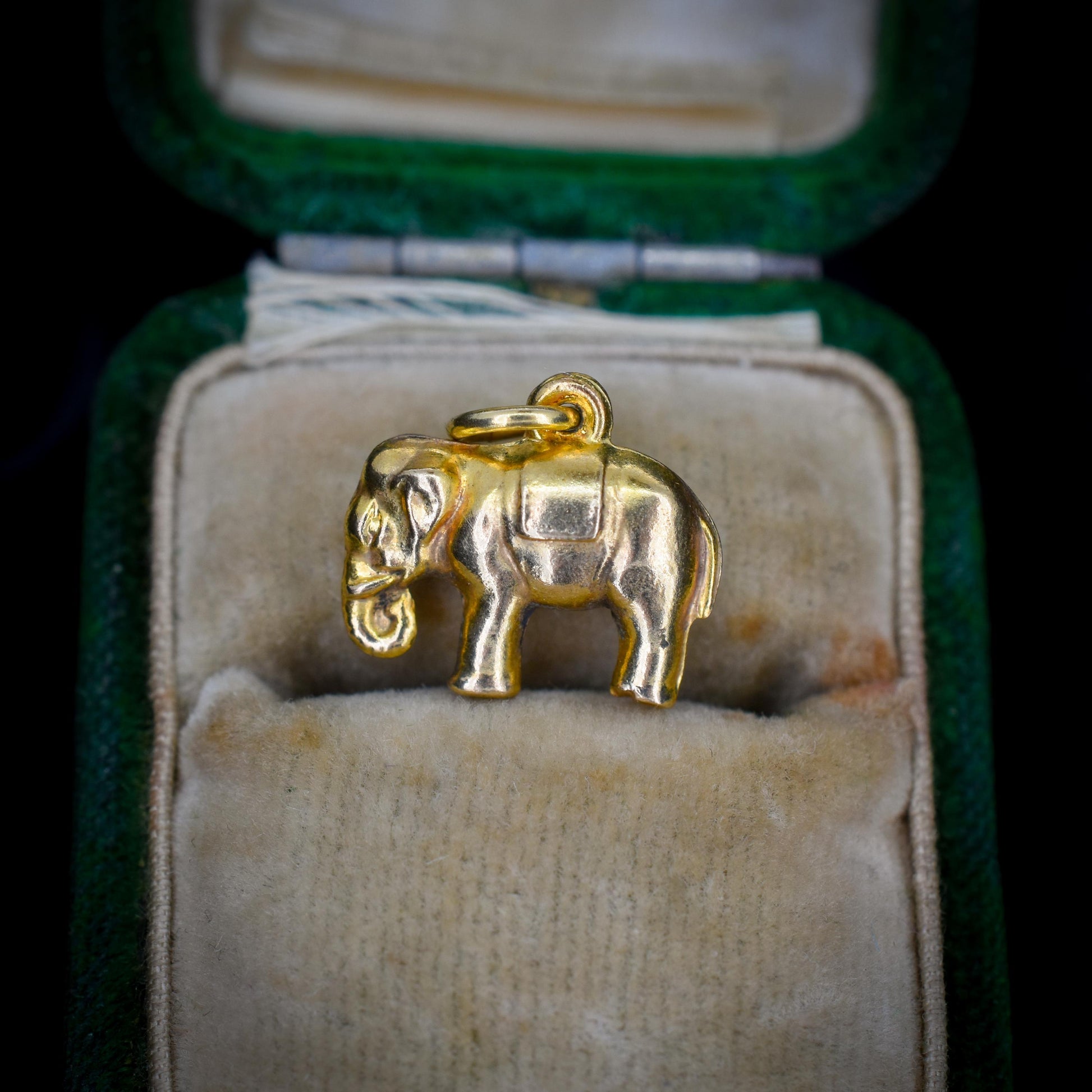 Vintage 9ct Yellow Gold Elephant Animal Charm Pendant | Dated 1967