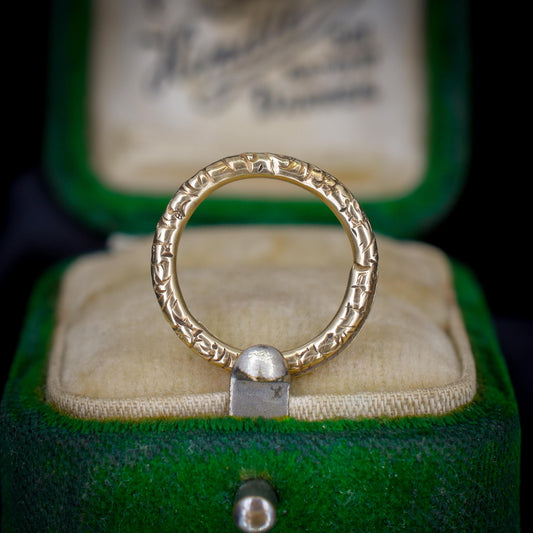 Antique Georgian 12ct Gold Engraved Split Ring, 15mm