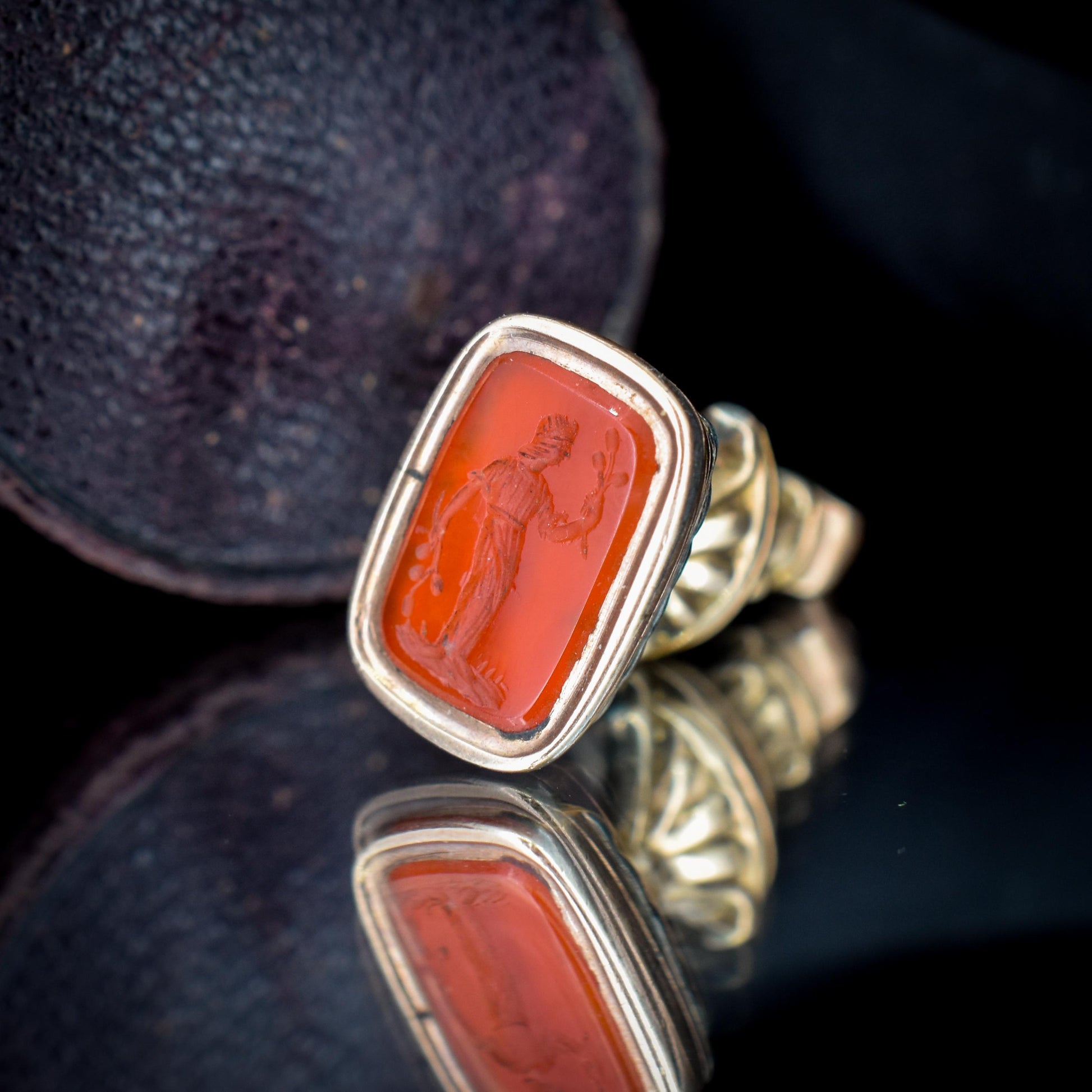 Antique Carnelian Greek Figure Intaglio Gold Fob Pendant