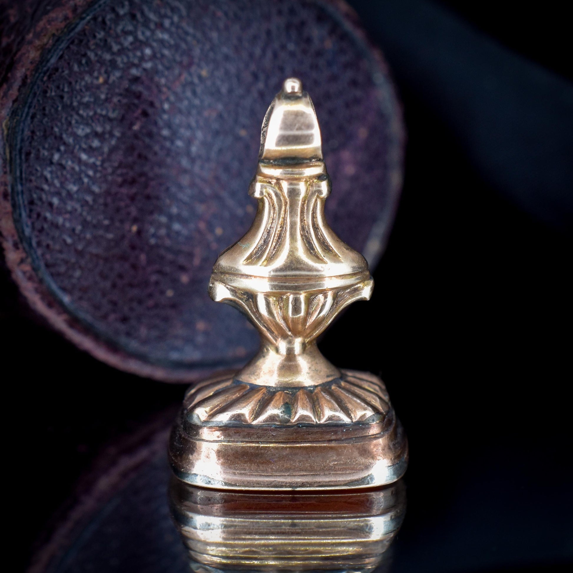 Antique Carnelian Greek Figure Intaglio Gold Fob Pendant