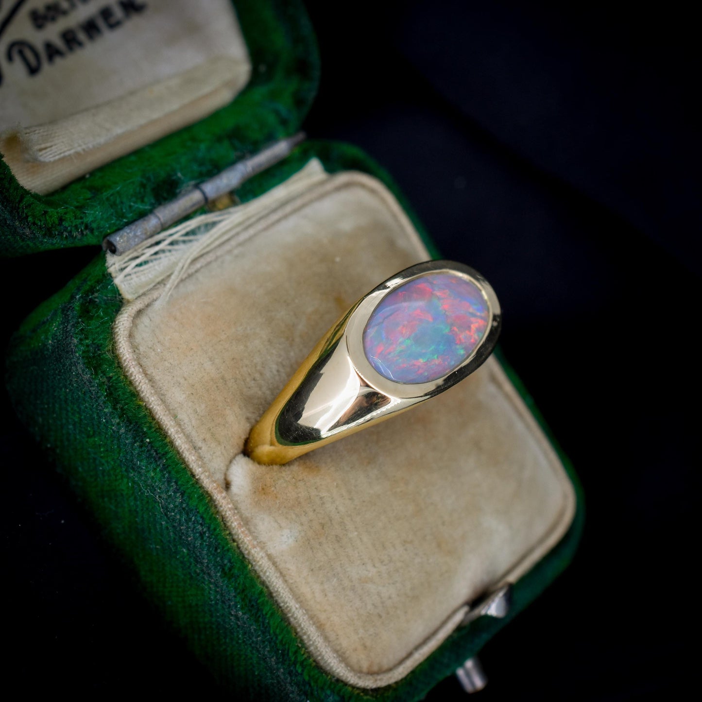 1.50ct Black Opal Solitaire 18ct Yellow Gold Signet Ring - 7.8g