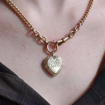 Vintage 9ct Yellow Gold Engraved Fancy Heart Locket Pendant