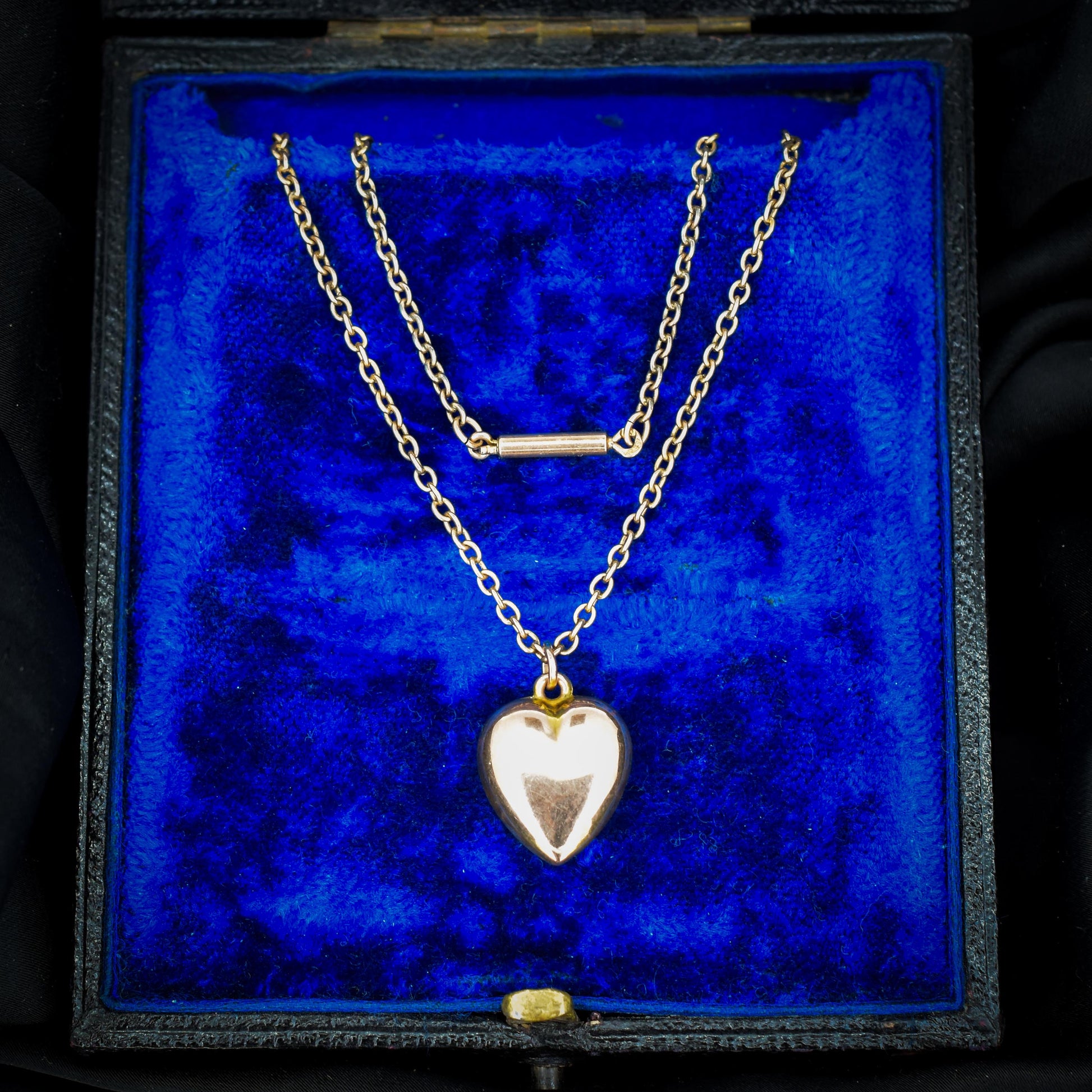 Antique 9ct Gold Heart Pendant Chain Necklace | 16"
