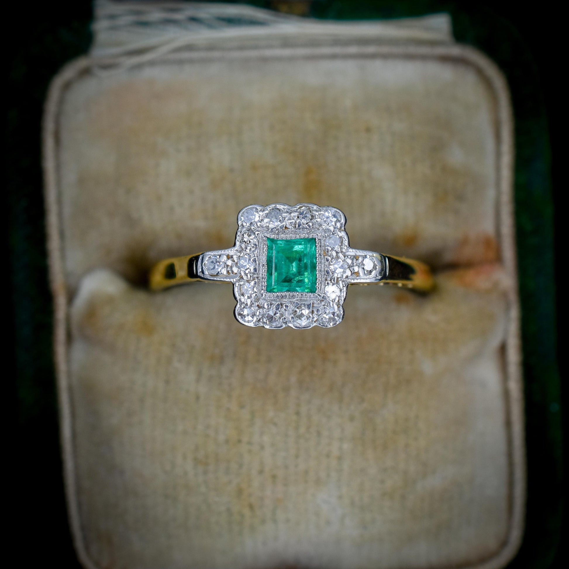 Art Deco Emerald and Diamond Square Cluster Halo 18ct Gold Ring