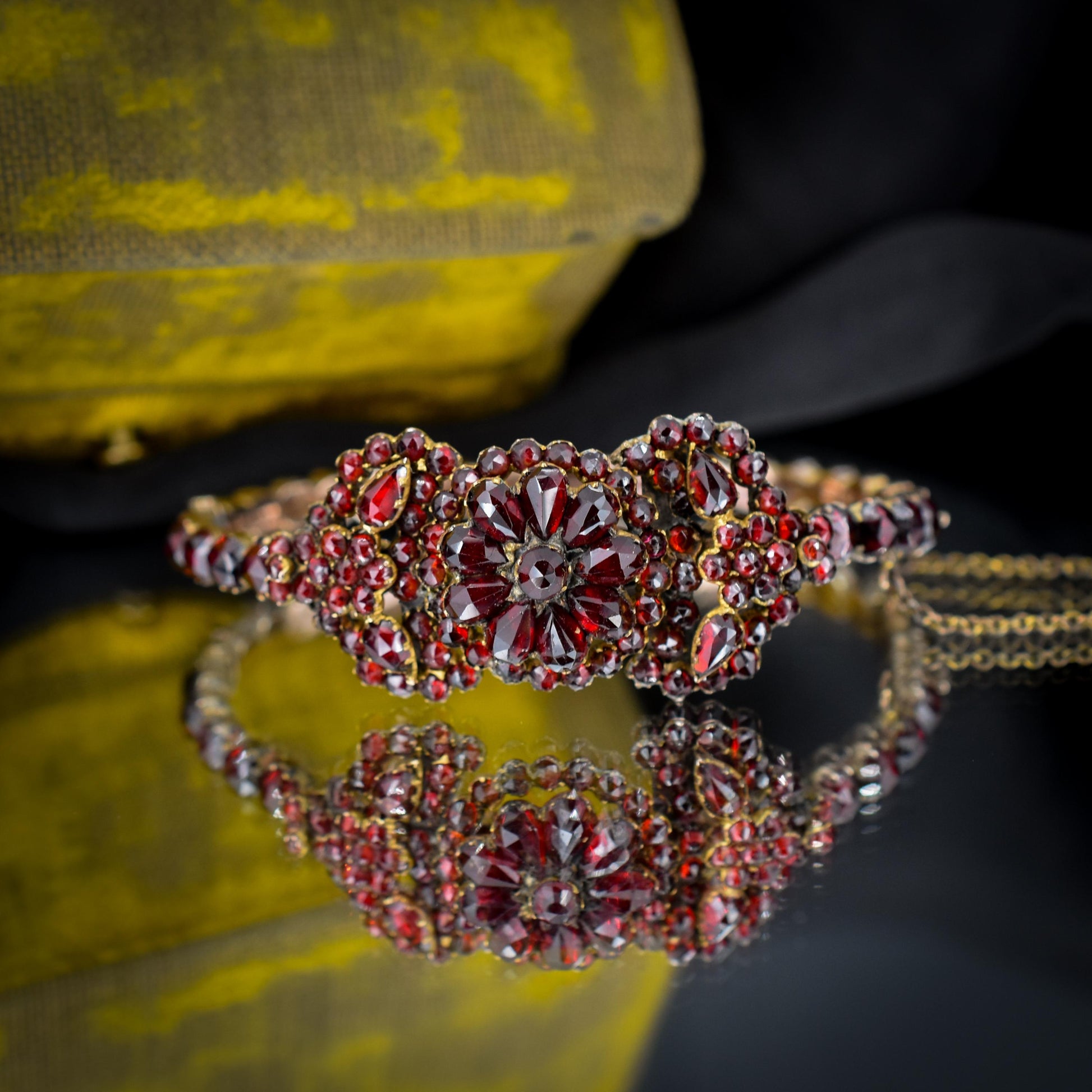 Antique Victorian Bohemian Flower Garnet Bracelet | Circa.1890