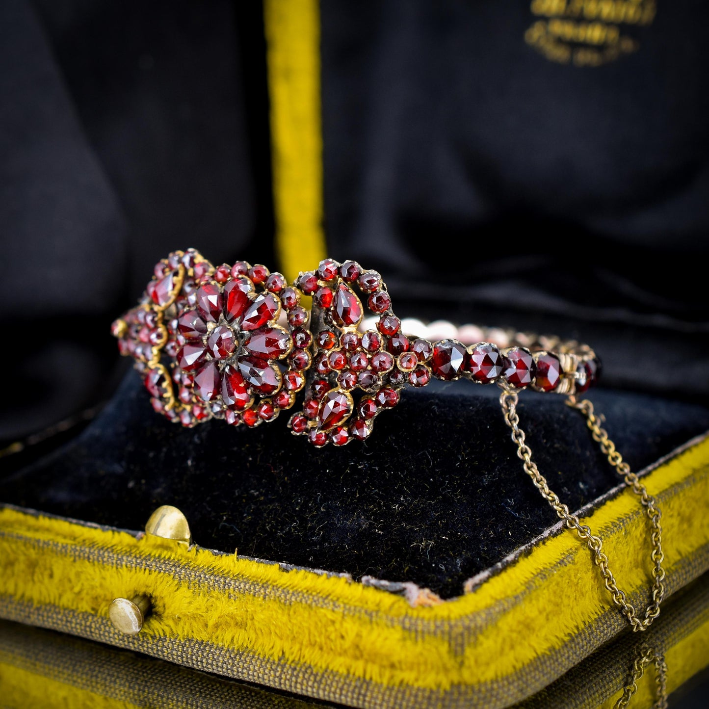 Antique Victorian Bohemian Flower Garnet Bracelet | Circa.1890