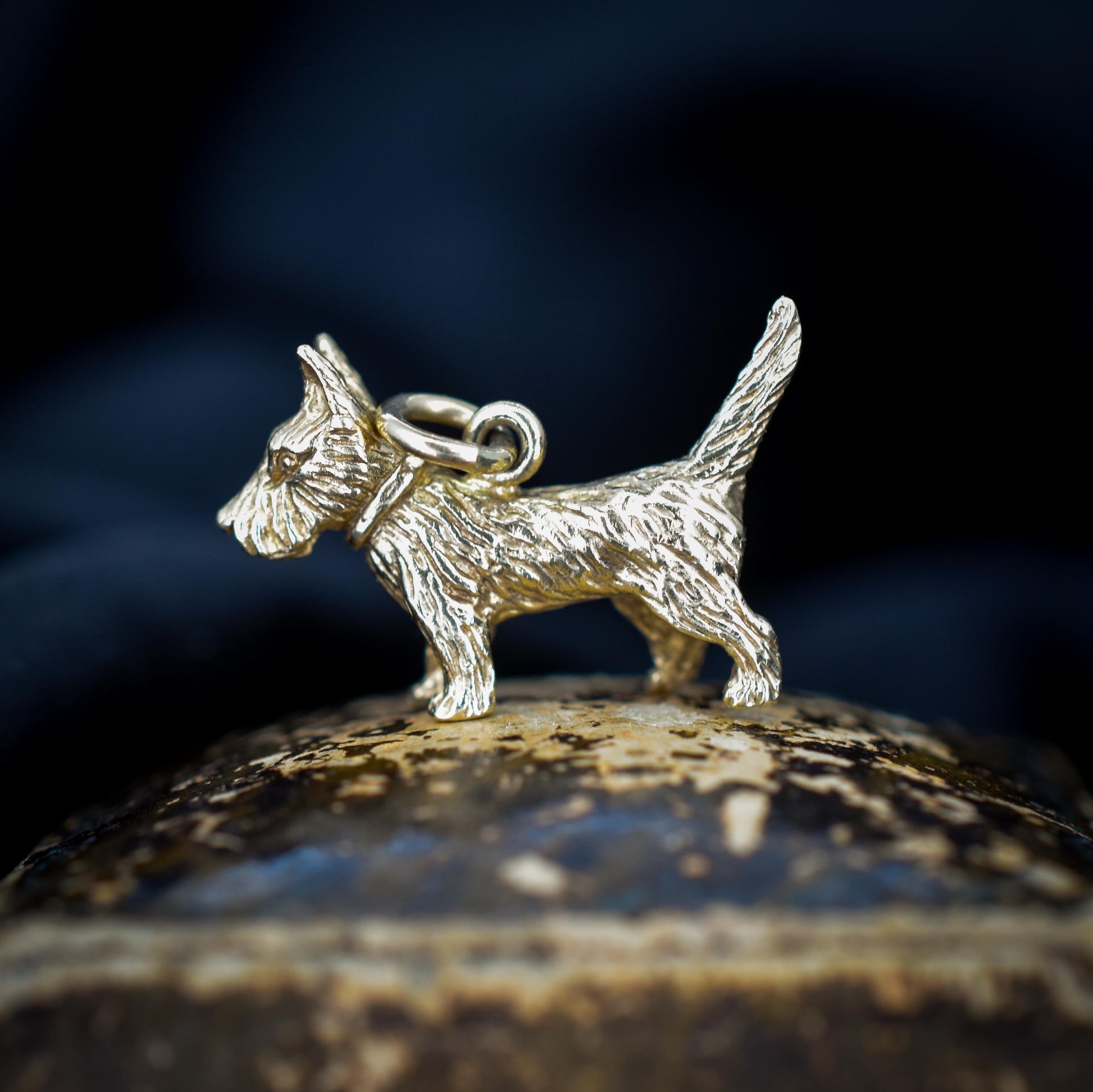 Vintage 9ct Gold Solid Scottie Westie Terrier Dog Charm