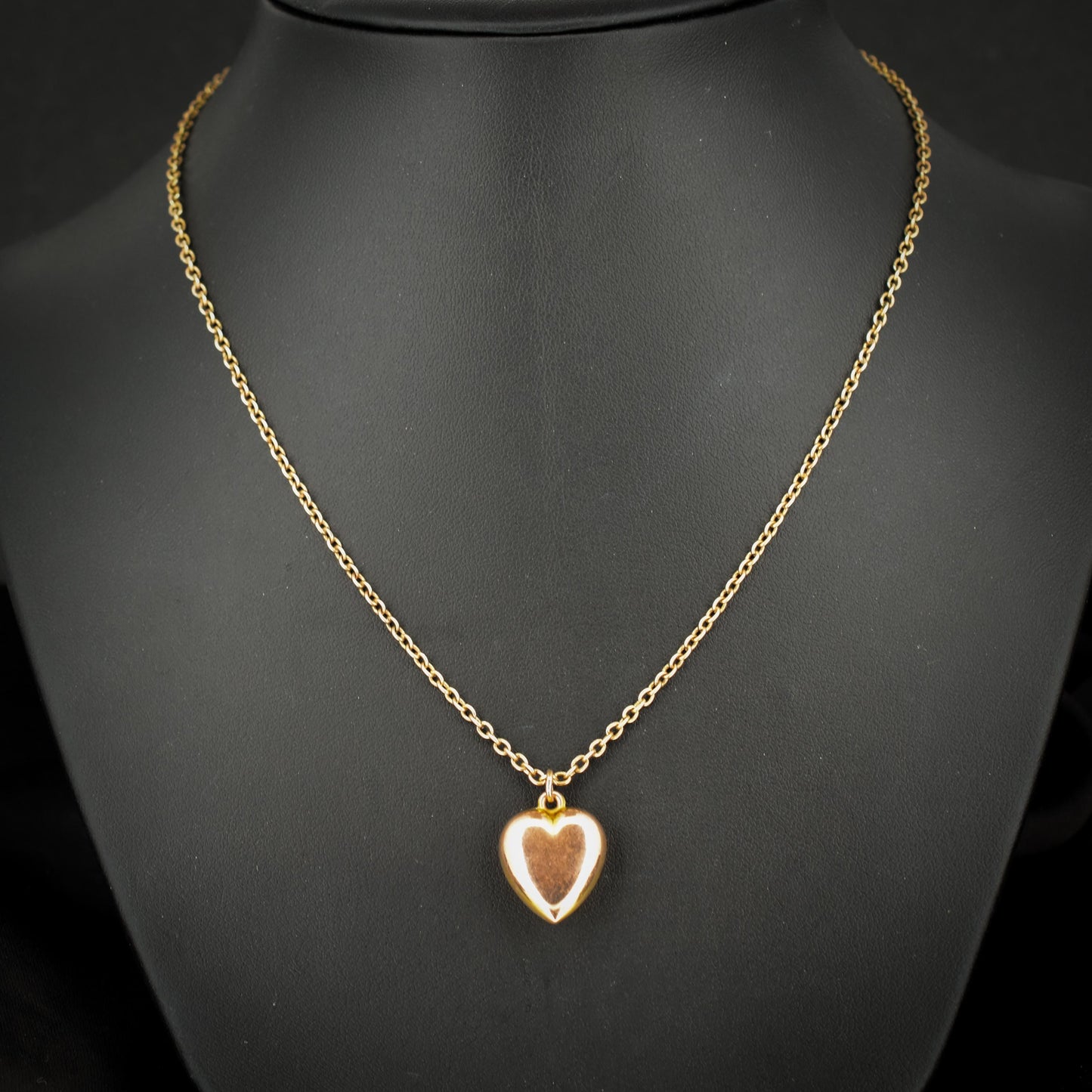 Antique 9ct Gold Heart Pendant Chain Necklace | 16"