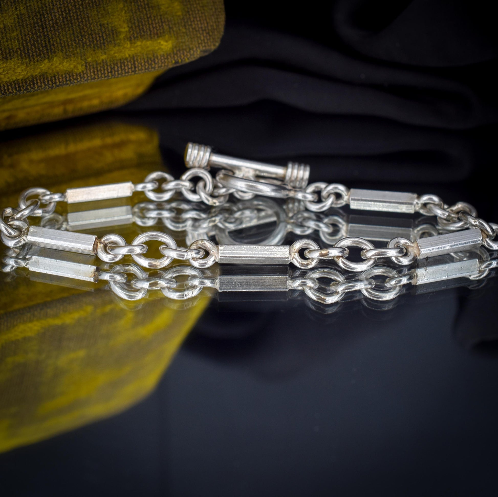 Vintage Silver Oval and Fancy Bar Link Toggle T-Bar Chain Bracelet 8.5"