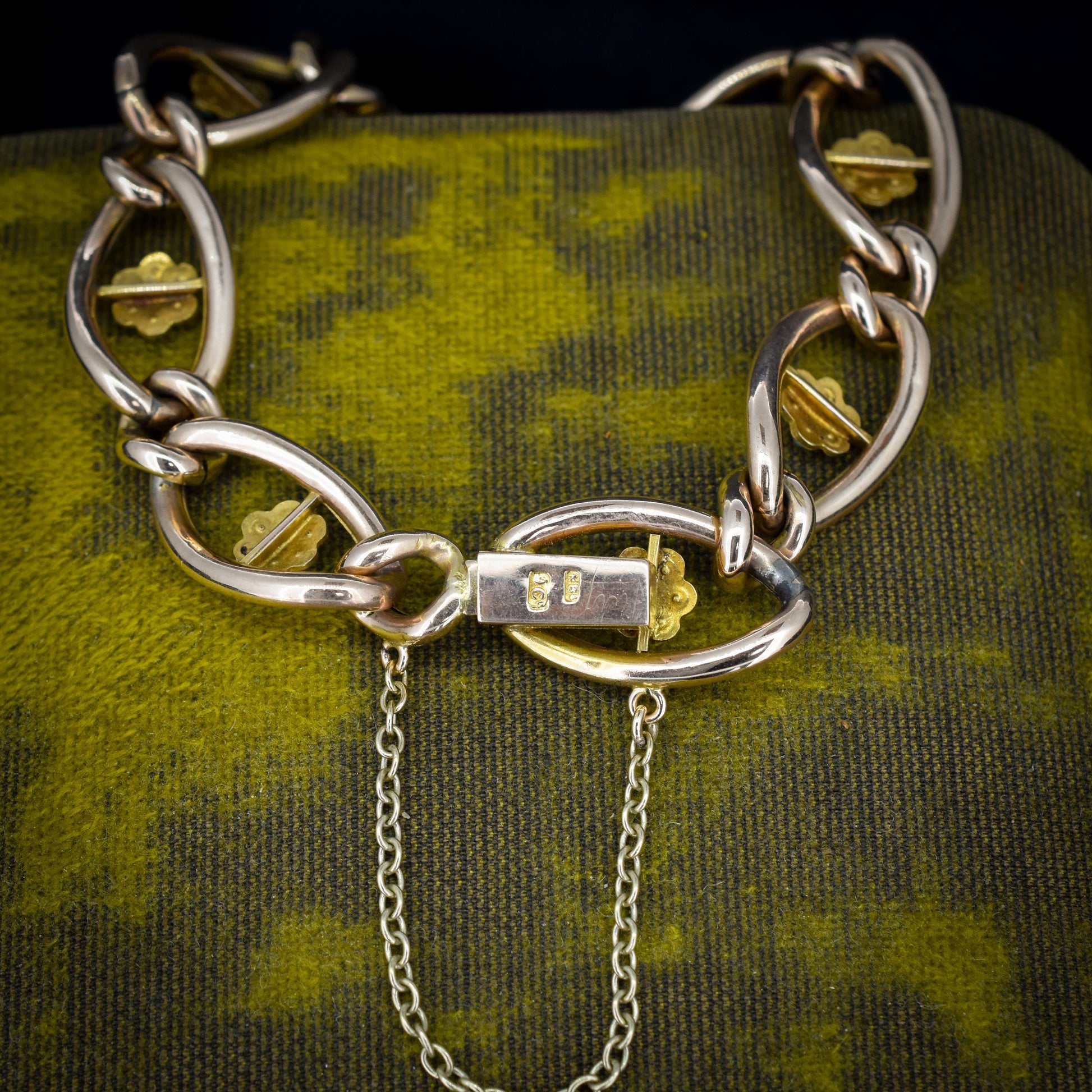 Antique Turquoise and Pearl Forget Me Not 9ct Gold Curb Link Bracelet | 7.5"