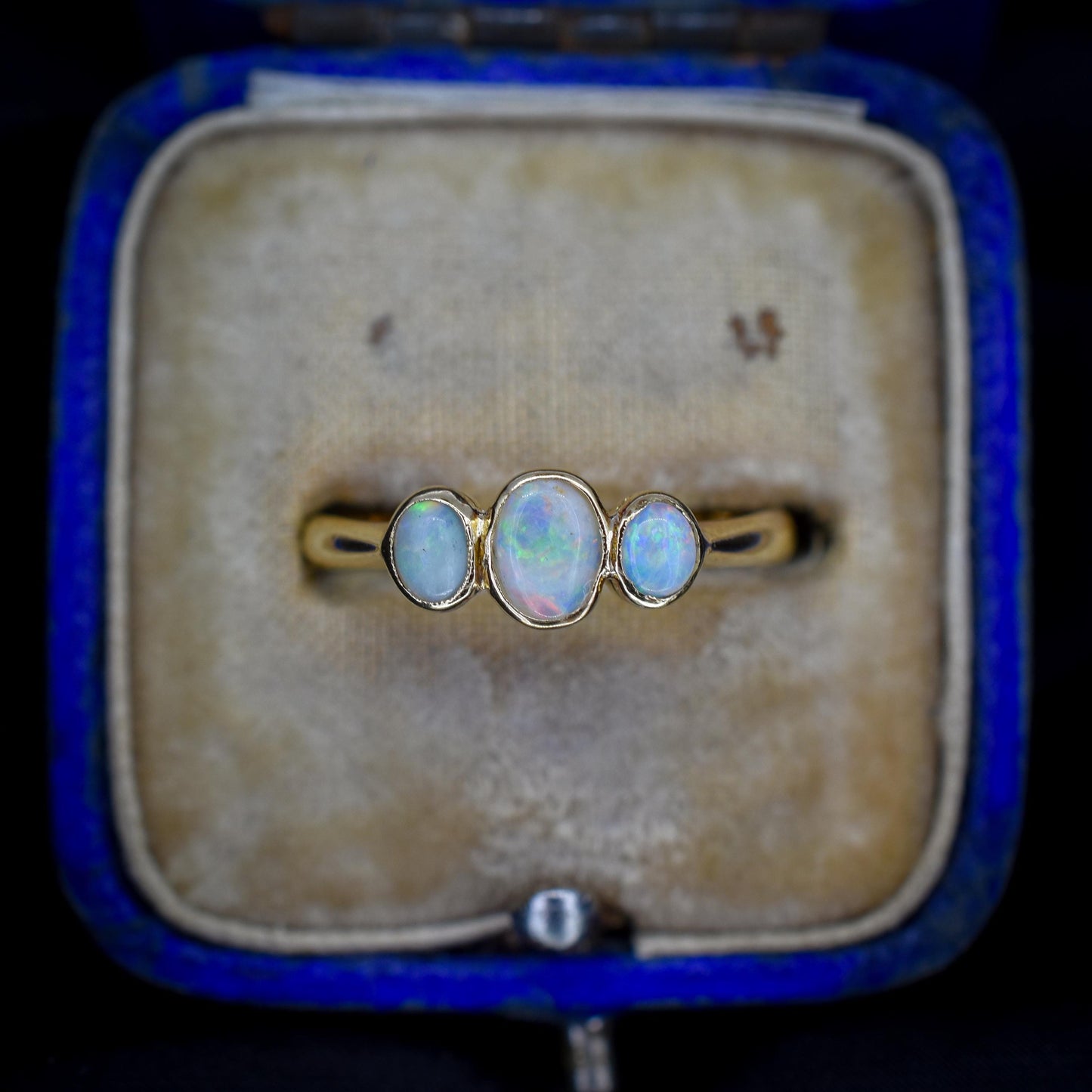 Antique Bezel Opal Three Stone Trilogy 18ct Gold Ring Band