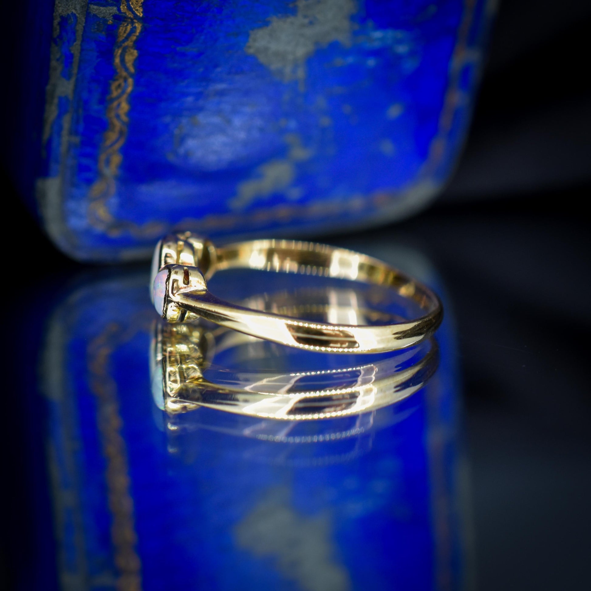 Antique Bezel Opal Three Stone Trilogy 18ct Gold Ring Band