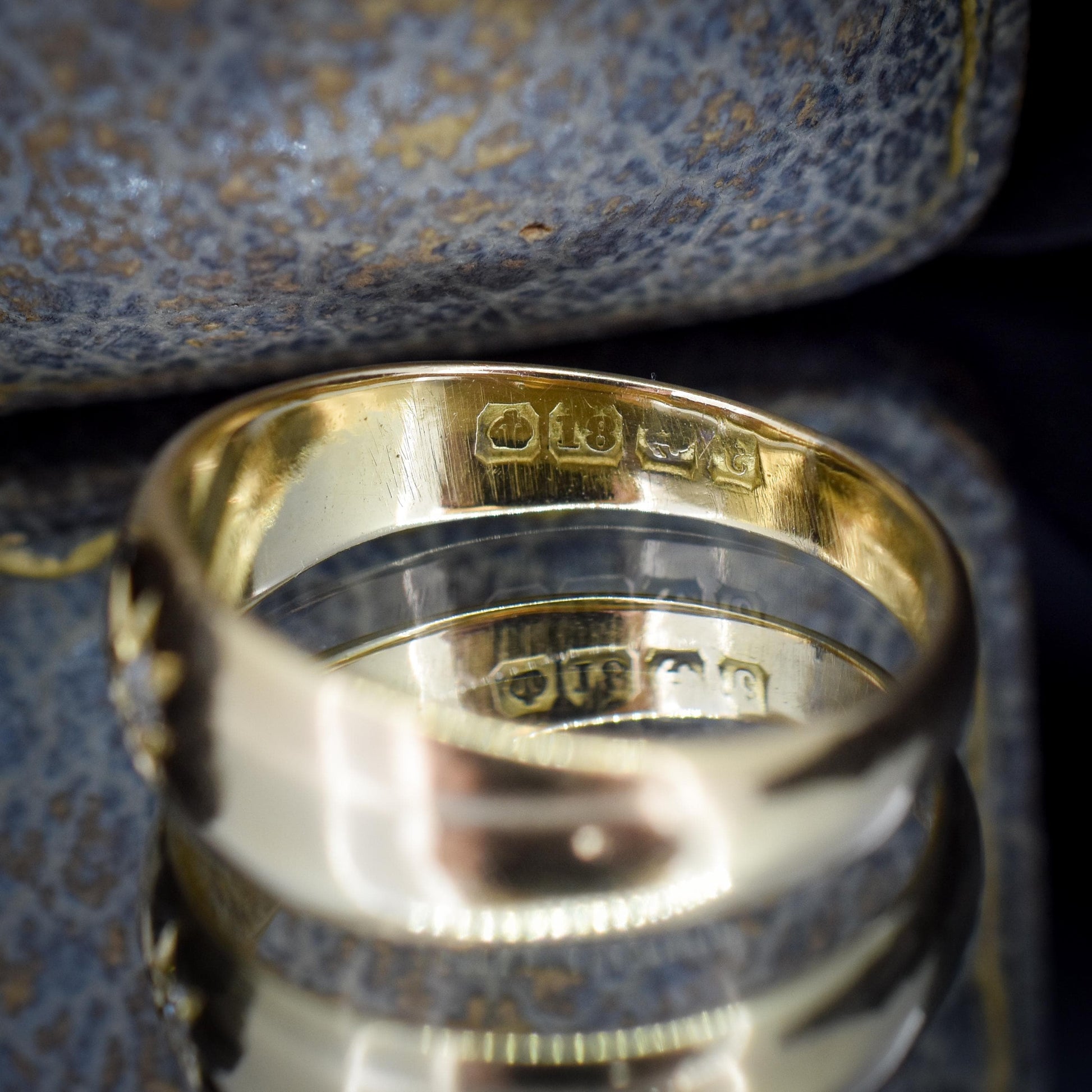 Antique 18ct Gold Diamond Starburst Gypsy Ring | Dated 1918