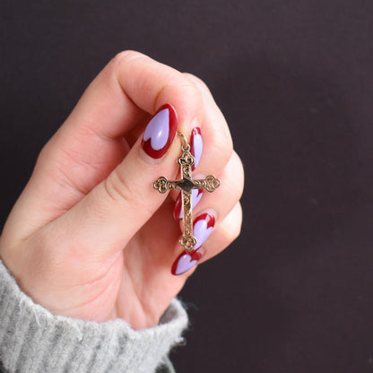 Antique Edwardian 9ct Gold Engraved Cross Pendant