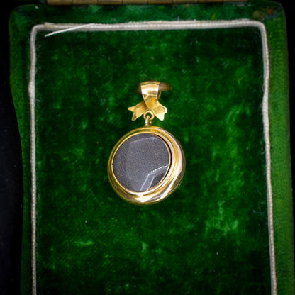 Antique Victorian Cabochon Garnet 11ct Gold Locket Pendant