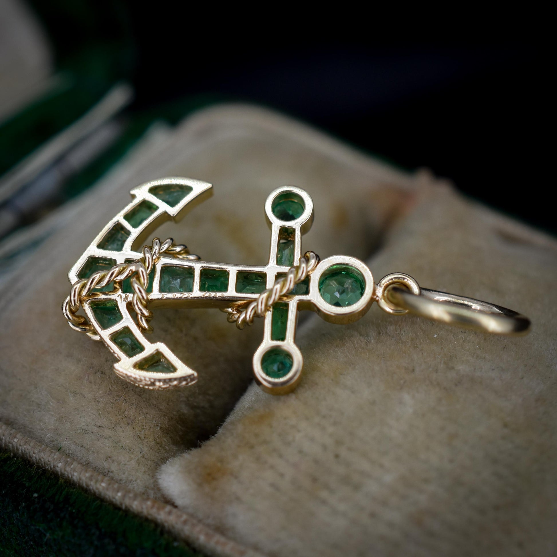 0.35ct Emerald Anchor Rope Nautical 18ct Yellow Gold Charm Pendant