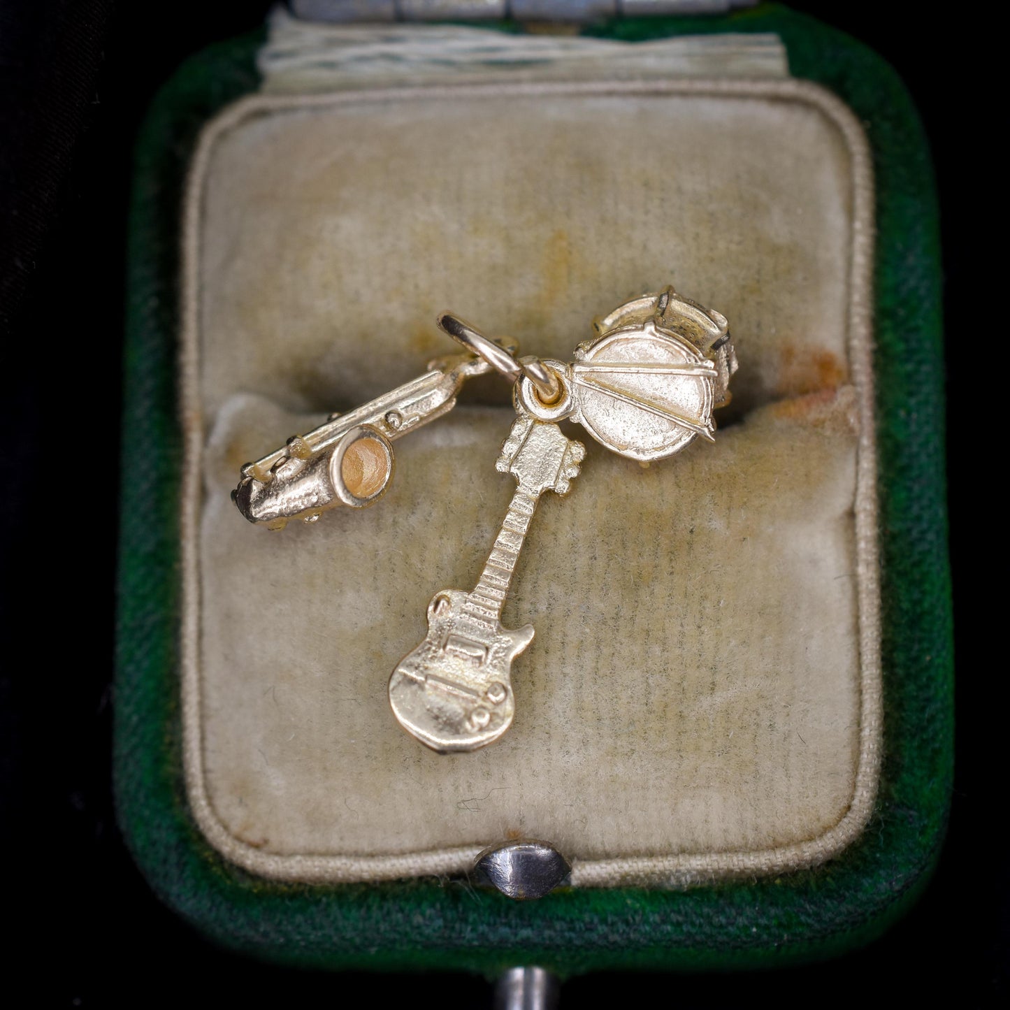 Vintage 9ct Gold Trio of Musical Instruments Charm Pendant