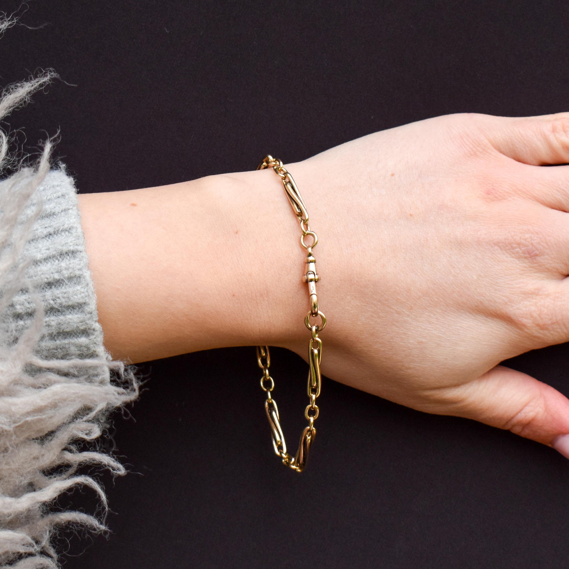 Vintage Fancy Twist Trombone Link 9ct Yellow Gold Bracelet with Dog Clip | 8.7"