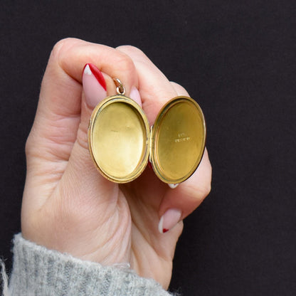 Antique '1910' 9ct Gold Engraved Fancy Oval Locket Pendant