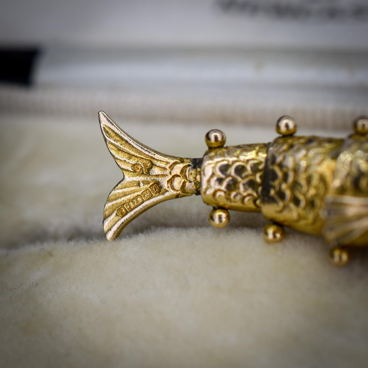 Vintage 9ct Gold Articulated Fish Charm | Birmingham 1969