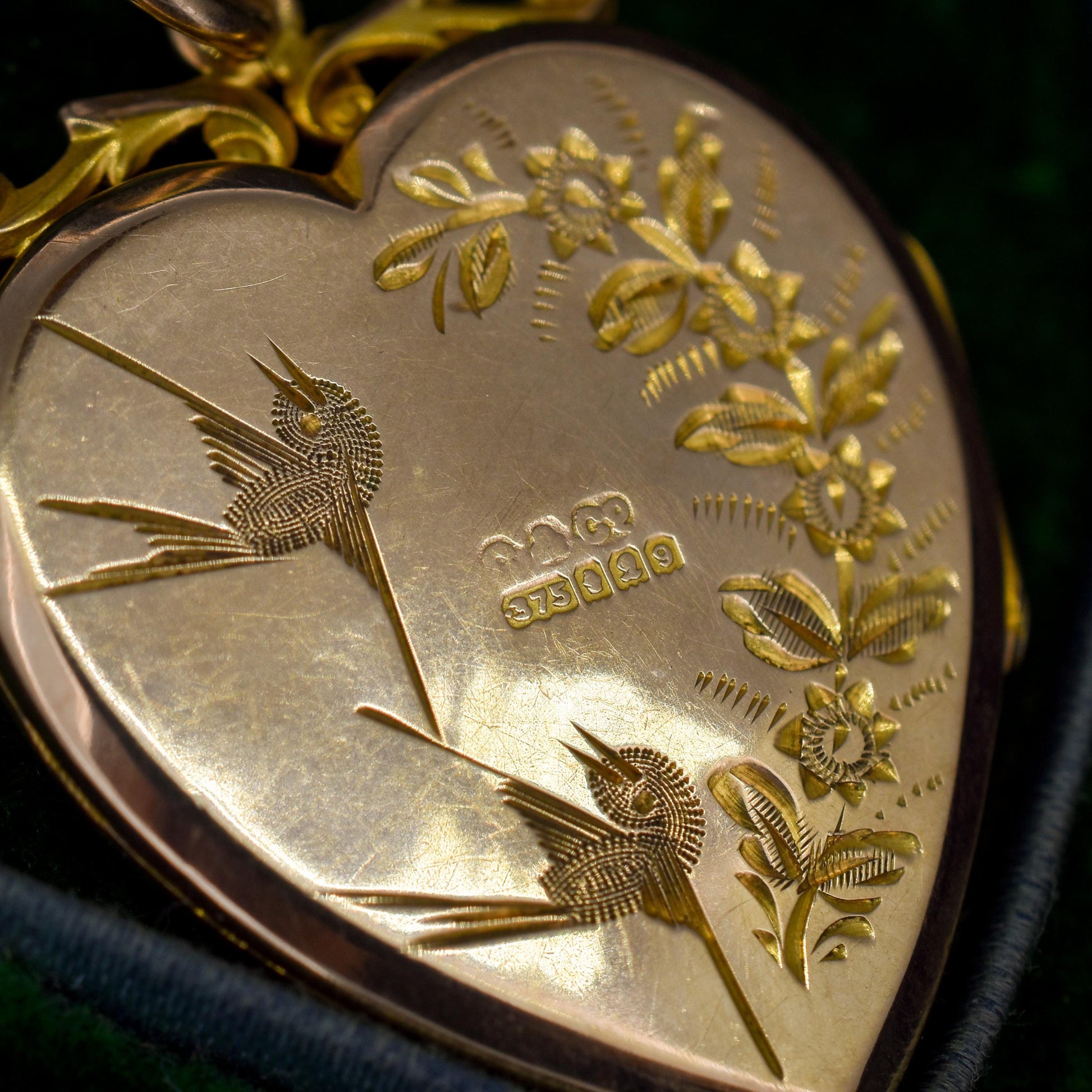 Antique Aesthetic Swallow Bird Floral 9ct Gold Heart Locket Pendant | Dated 1916