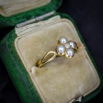 Antique Victorian Pearl and Old Cut Diamond 18ct Gold Ring