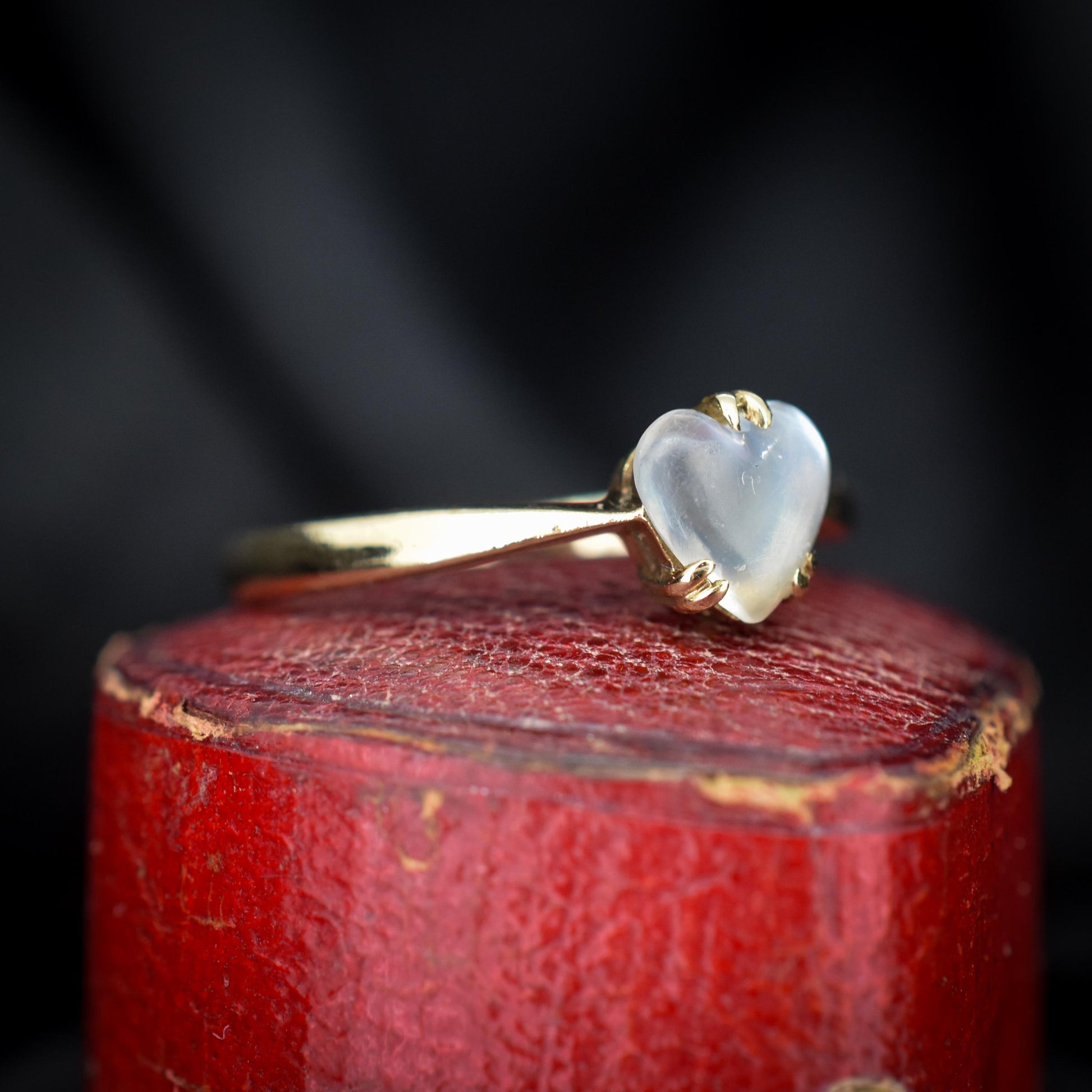 Antique Blue Moonstone Heart Solitaire 9ct Gold Ring
